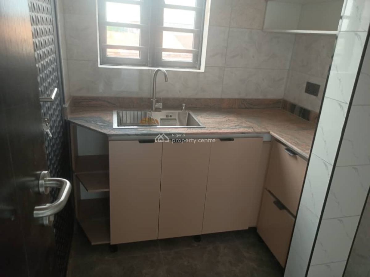 Newly Built  Luxuriously Finished Spacious 1 Bedroom Flat, Brentfield Avenue Brentfield Estate, Magboro, Ogun, Mini Flat (room and Parlour) for Rent