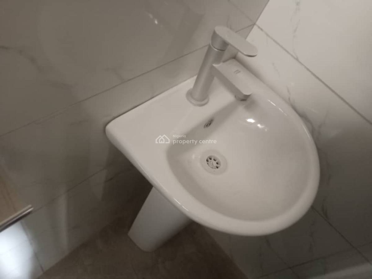 Newly Built  Luxuriously Finished Spacious 1 Bedroom Flat, Brentfield Avenue Brentfield Estate, Magboro, Ogun, Mini Flat (room and Parlour) for Rent