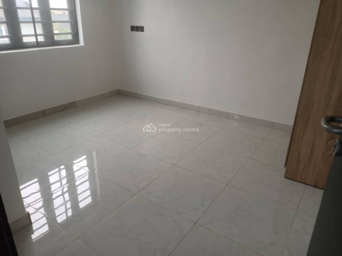 Newly Built  Luxuriously Finished Spacious 1 Bedroom Flat, Brentfield Avenue Brentfield Estate, Magboro, Ogun, Mini Flat (room and Parlour) for Rent