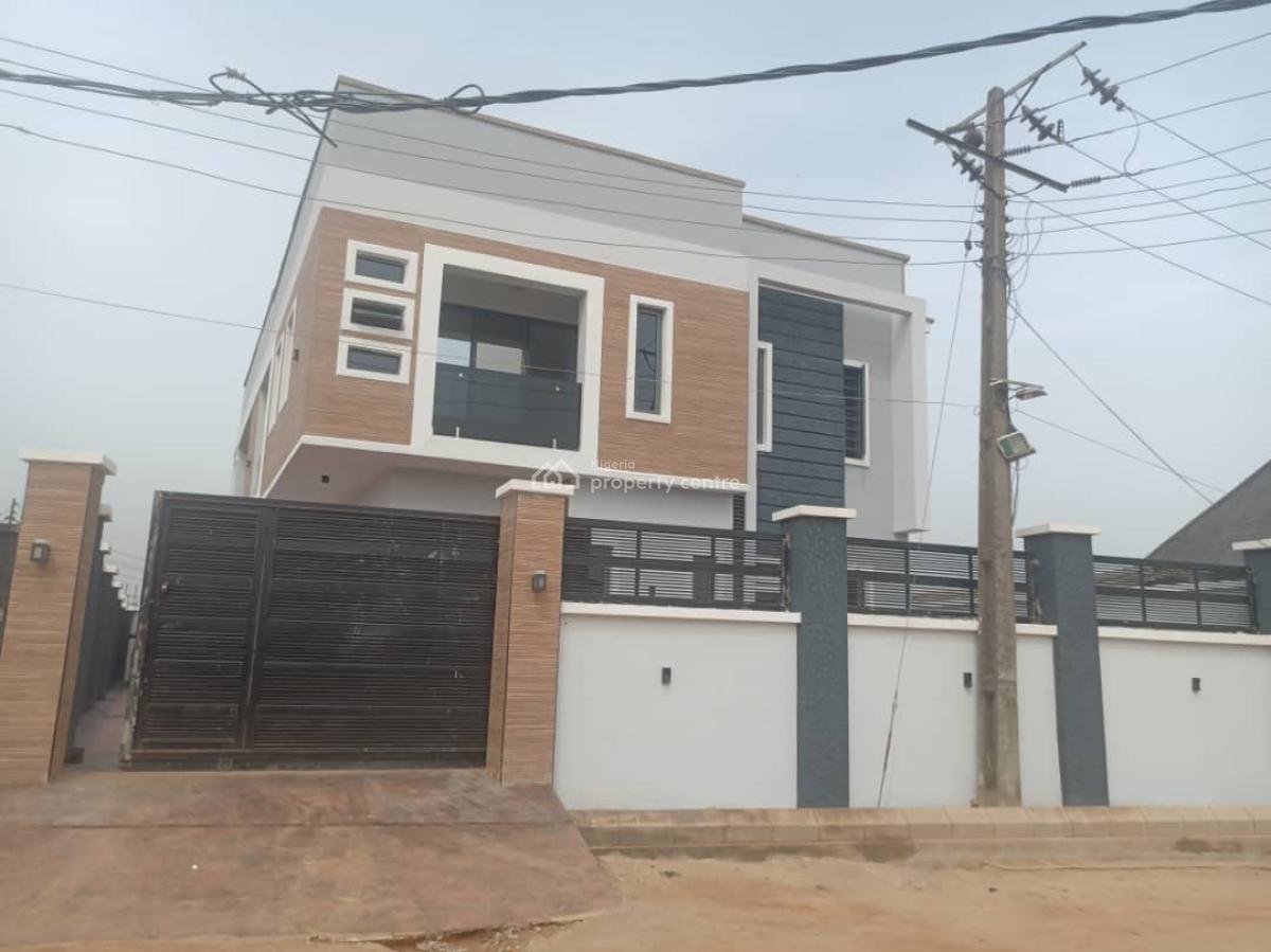 Newly Built  Luxuriously Finished Spacious 1 Bedroom Flat, Brentfield Avenue Brentfield Estate, Magboro, Ogun, Mini Flat (room and Parlour) for Rent