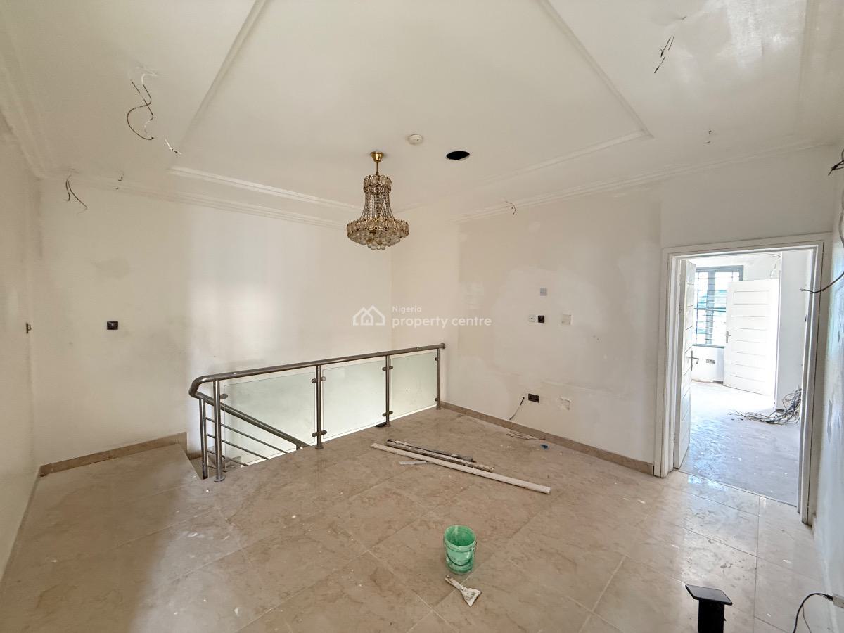 4 Bedrooms Semi Detached Duplex, Off Admiralty Road, Lekki Phase 1, Lekki, Lagos, Semi-detached Duplex for Sale