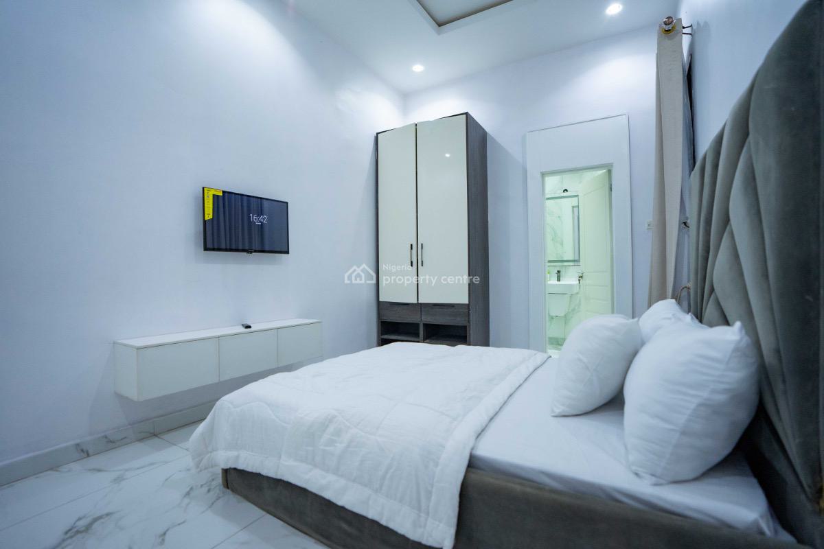 5 Bedroom Self-compound with a Private Swimming Pool, & Snooker Board, Off Freedom Way, Lekki Phase 1, Lekki, Lagos, Detached Duplex Short Let