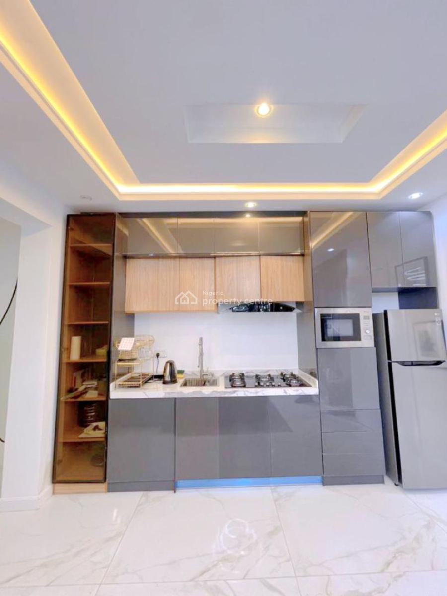 Cozy 1 Bedroom Apartment, Admiralty Way, Lekki Phase 1, Lekki, Lagos, Mini Flat (room and Parlour) Short Let