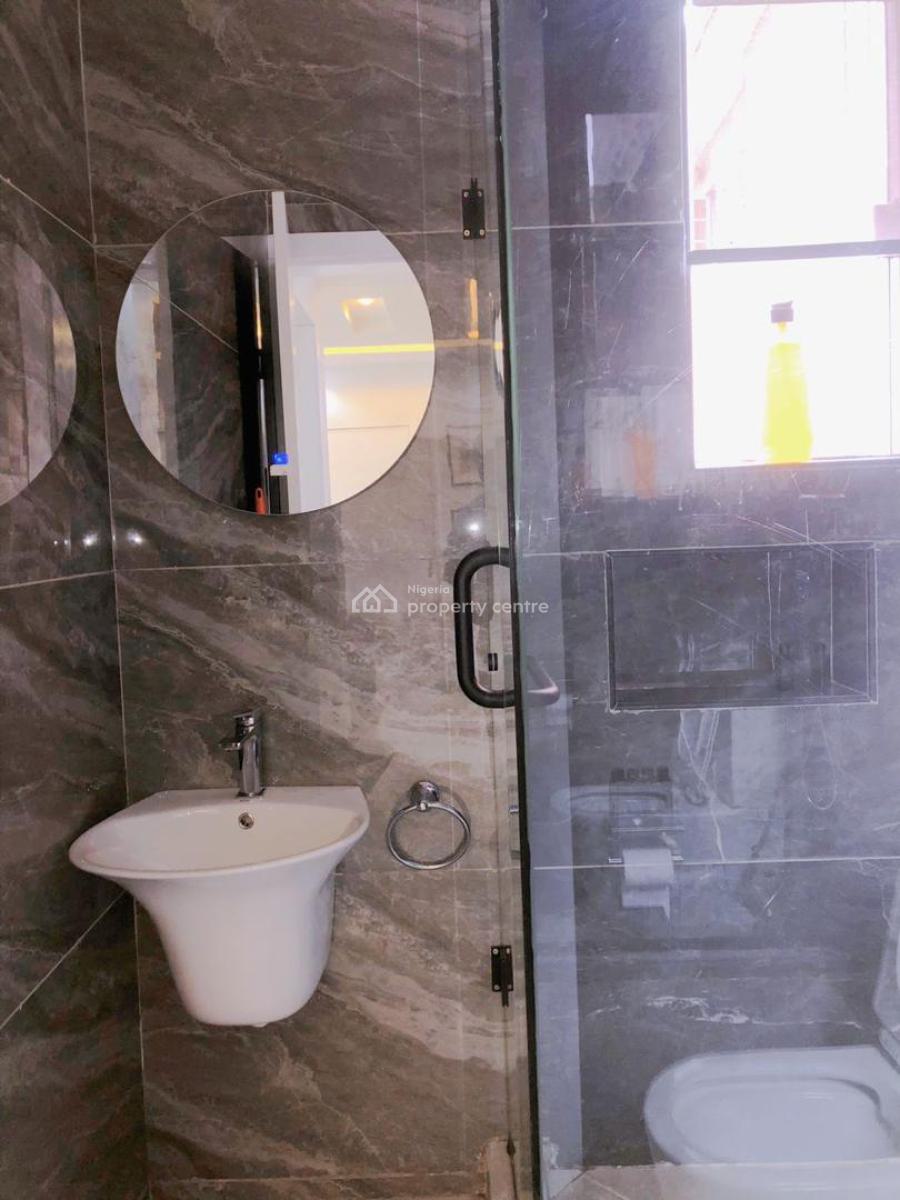 Cozy 1 Bedroom Apartment, Admiralty Way, Lekki Phase 1, Lekki, Lagos, Mini Flat (room and Parlour) Short Let