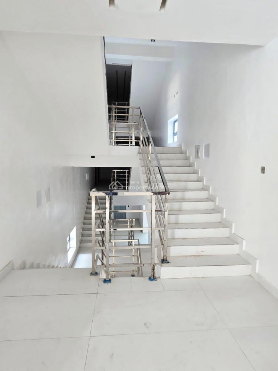 New 2 Bedrooms All Ensuite Apartment, Gym, Elevator and Swimming Pool, Lekki Phase 1, Lekki, Lagos, Flat / Apartment for Sale