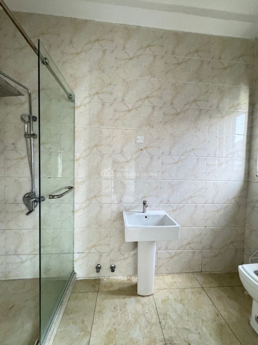 4-bedroom Terrace Apartment with Bq, Lekki Phase 1, Lekki, Lagos, Flat / Apartment for Rent