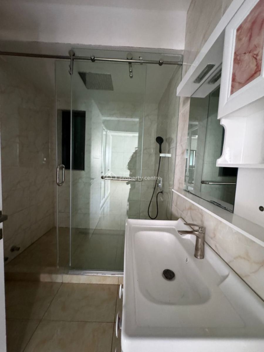 4-bedroom Terrace Apartment with Bq, Lekki Phase 1, Lekki, Lagos, Flat / Apartment for Rent
