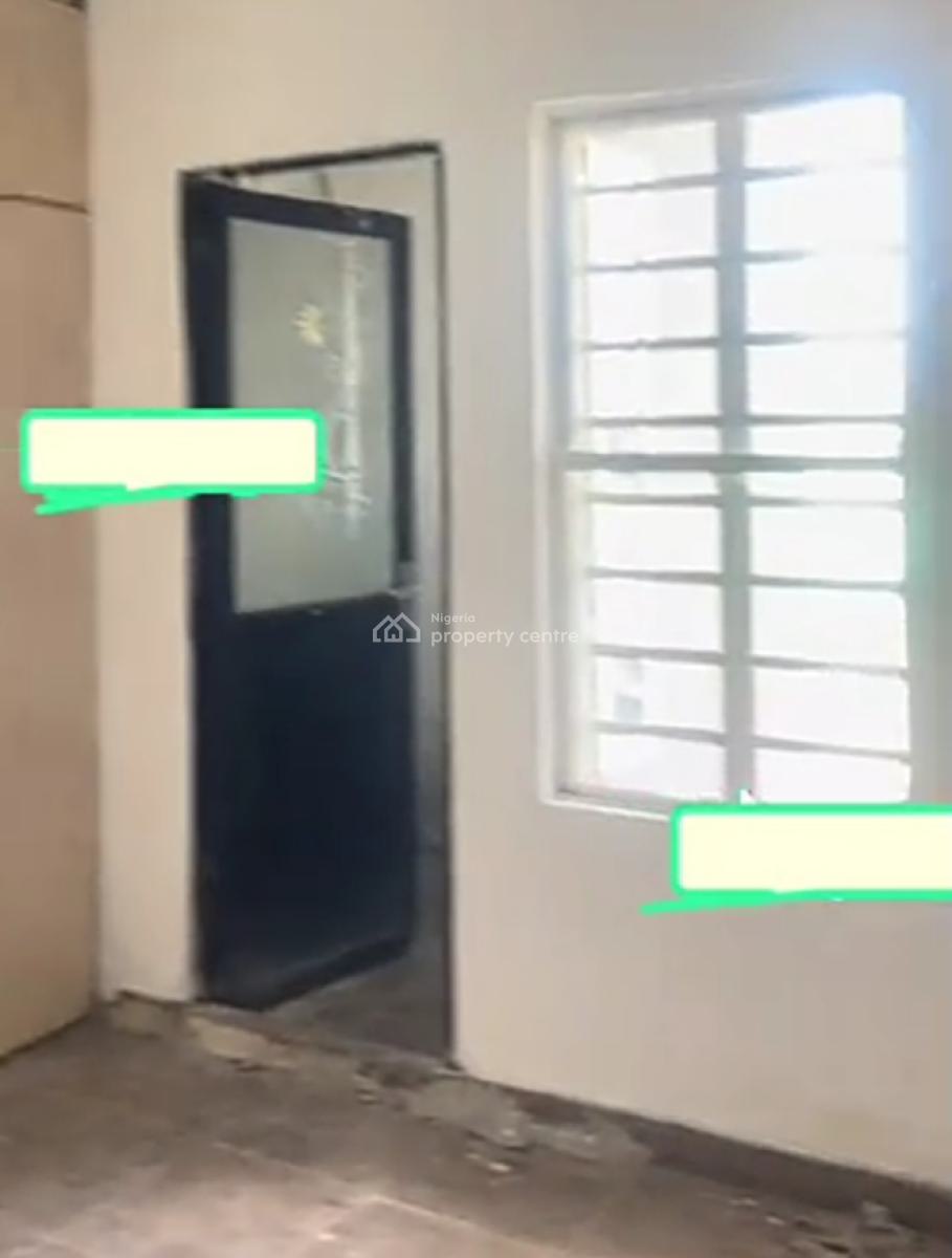Upstairs Mini Flat- ( Video Available), Parapo, Awoyaya, Ibeju Lekki, Lagos, Mini Flat (room and Parlour) for Rent