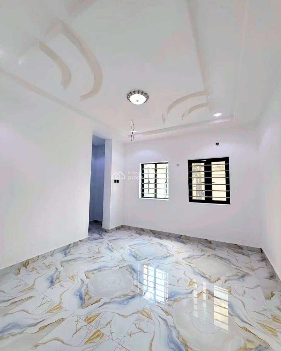Executive 6 Bedroom Duplex in a Gated Estate, Eliozu, Port Harcourt, Rivers, Detached Duplex for Sale