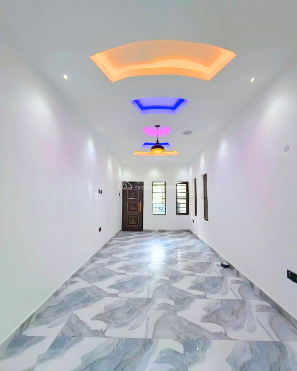 Executive 6 Bedroom Duplex in a Gated Estate, Eliozu, Port Harcourt, Rivers, Detached Duplex for Sale