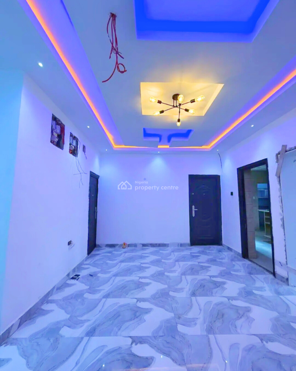 Executive 6 Bedroom Duplex in a Gated Estate, Eliozu, Port Harcourt, Rivers, Detached Duplex for Sale