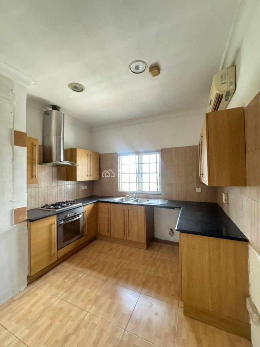 2-bedroom Penthouse, Lekki Phase 1, Lekki, Lagos, Flat / Apartment for Rent