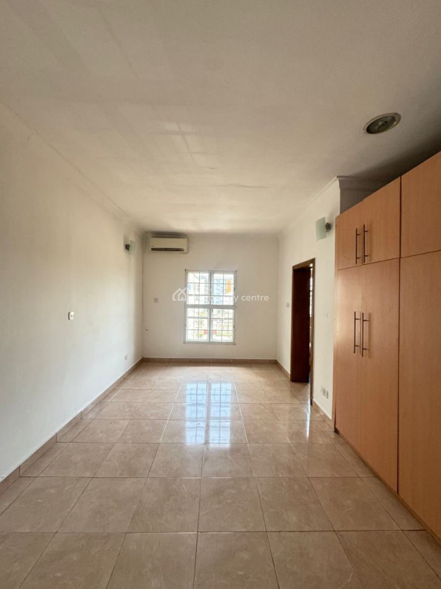 2-bedroom Penthouse, Lekki Phase 1, Lekki, Lagos, Flat / Apartment for Rent