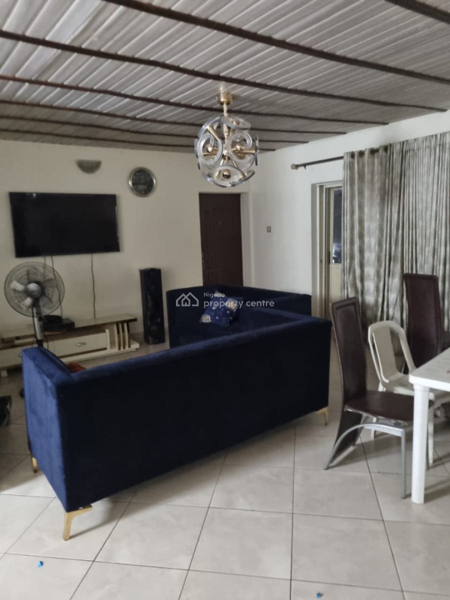 a Spacious and Well Ventilated 3-bedroom Apartment, Anthony, Maryland, Lagos, Flat / Apartment for Rent