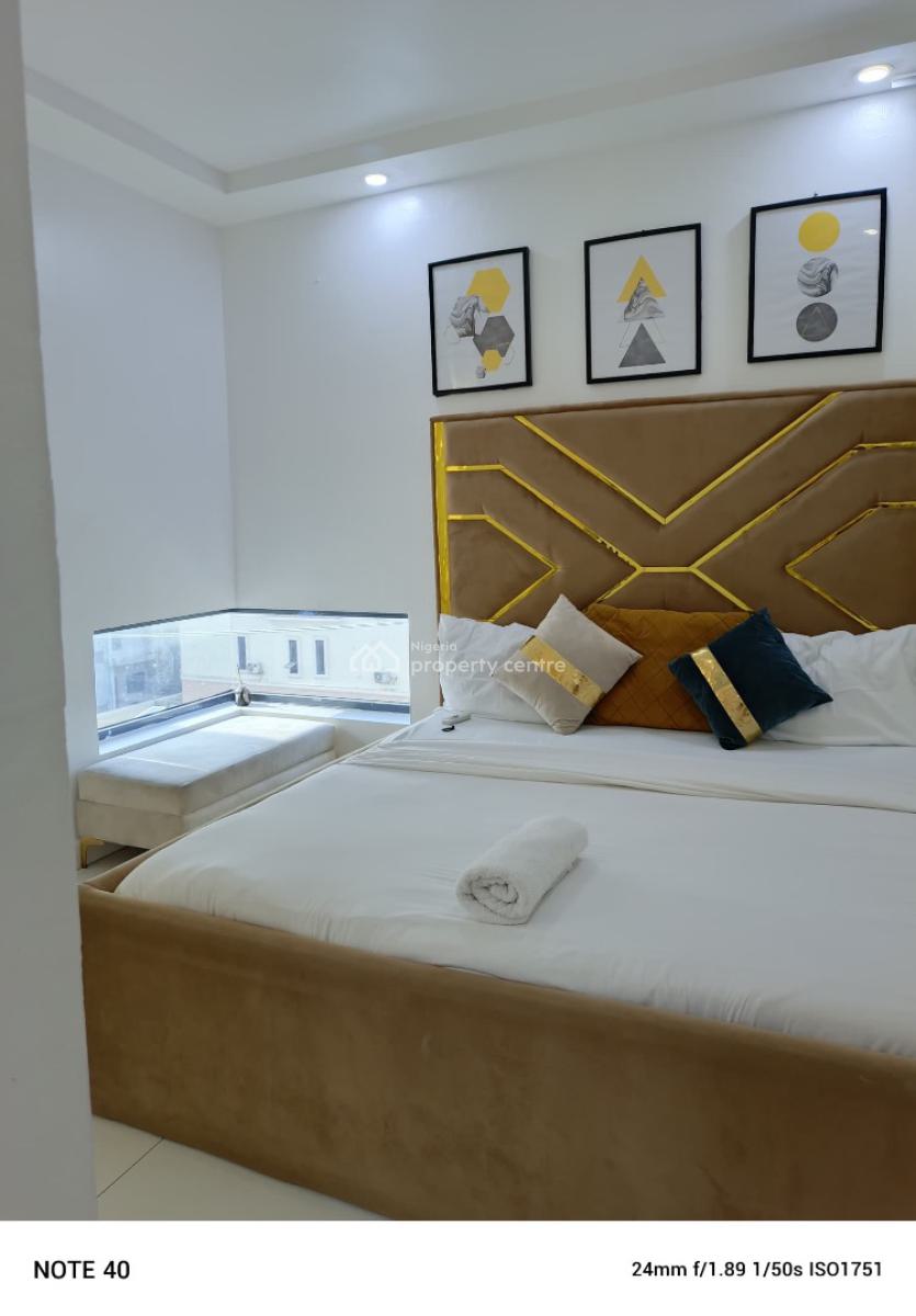 2 Bedroom Apartment with Snooker, Gym and Rooftop Terrace, Kunsela Road, Chisco Ikate, Ikate, Lekki, Lagos, Flat / Apartment Short Let