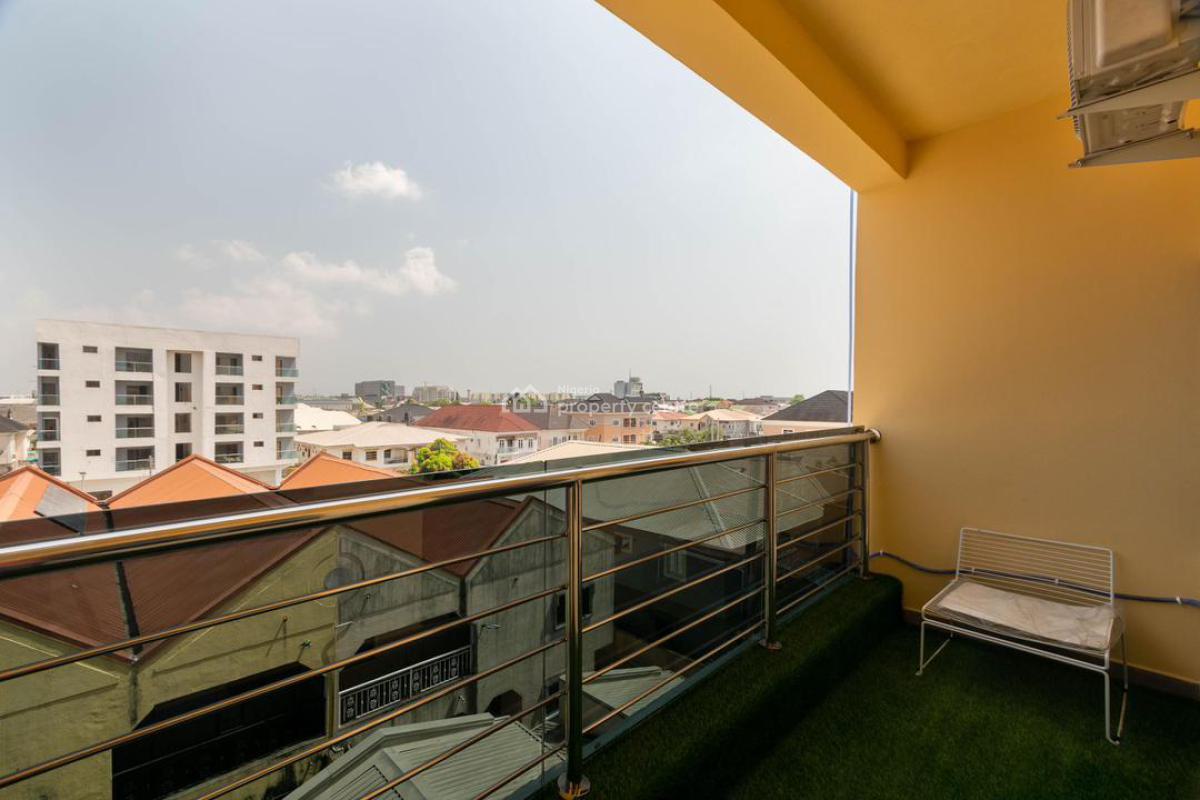 Cozy & Cute 2 Bedroom Airbnb Apartment  with Balcony & Ps5 (knglx), Lekki Phase 1, Lekki Phase 1, Lekki, Lagos, Flat / Apartment Short Let
