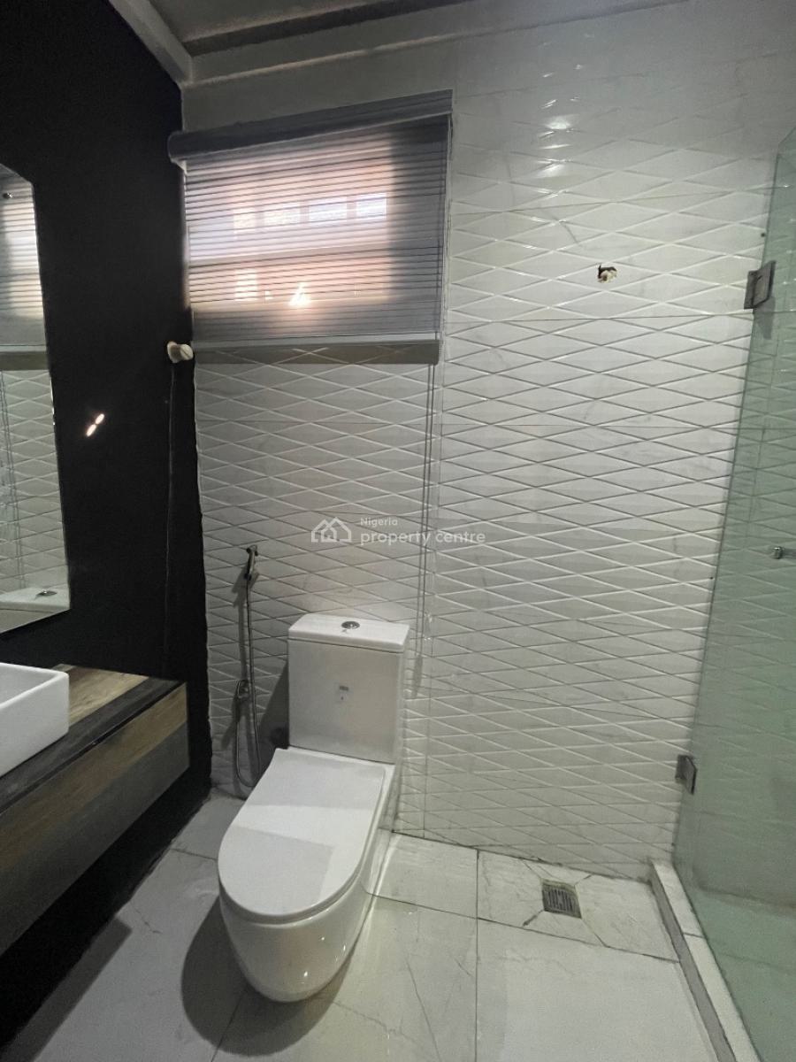 Single Room Self Contain, Chevron, Lekki, Lagos, Self Contain (single Rooms) Short Let