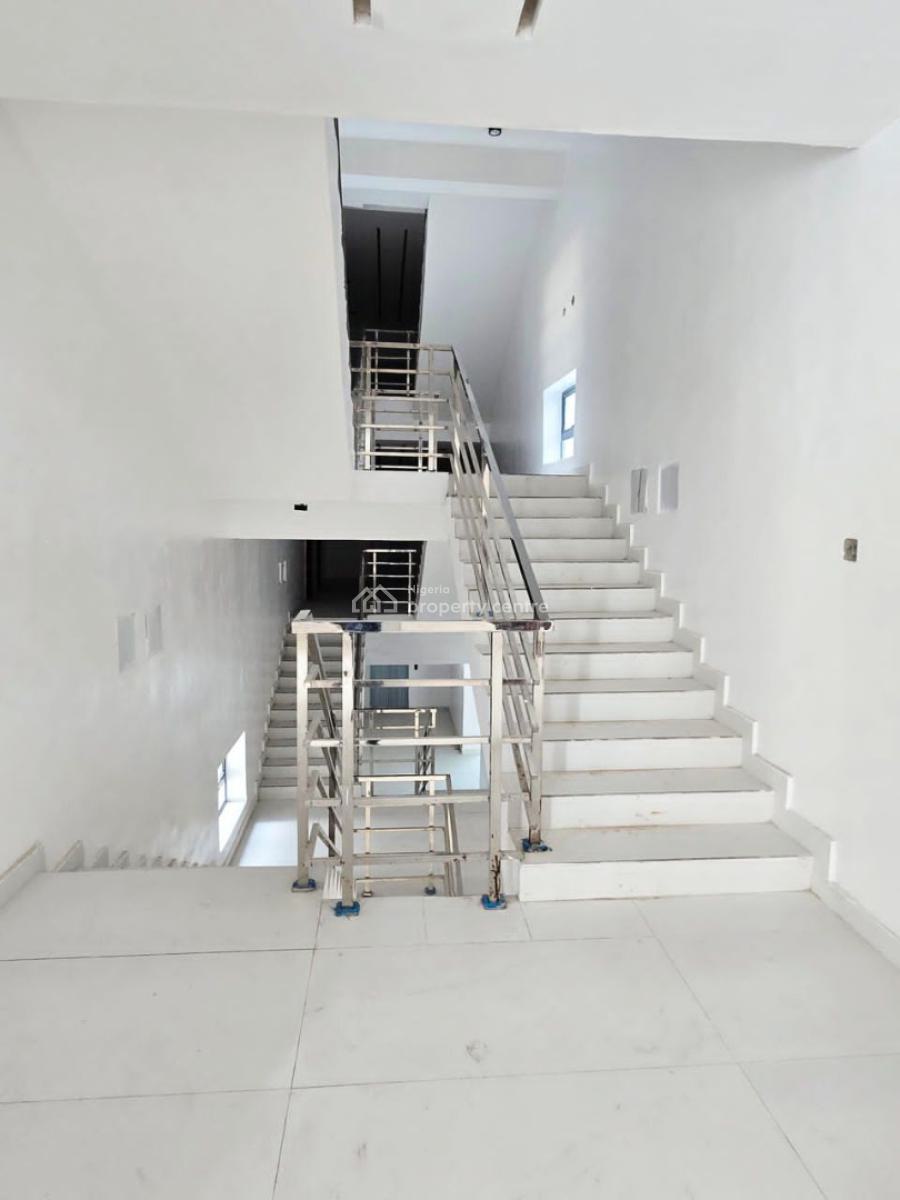 2 Bedroom Apartment, Lekki Phase 1, Lekki, Lagos, Flat / Apartment for Sale