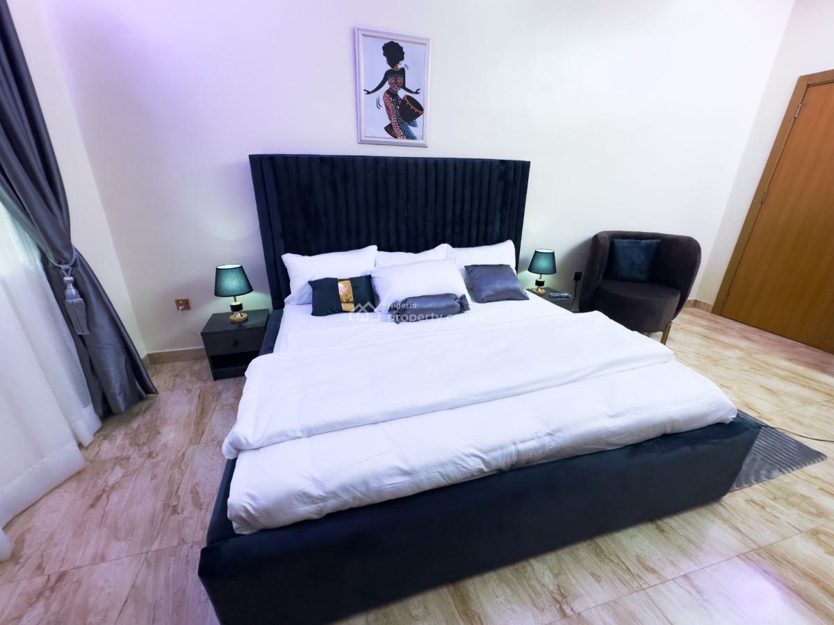 3 Bedroom Flat, Gra Phase 2, Magodo, Lagos, Flat / Apartment Short Let