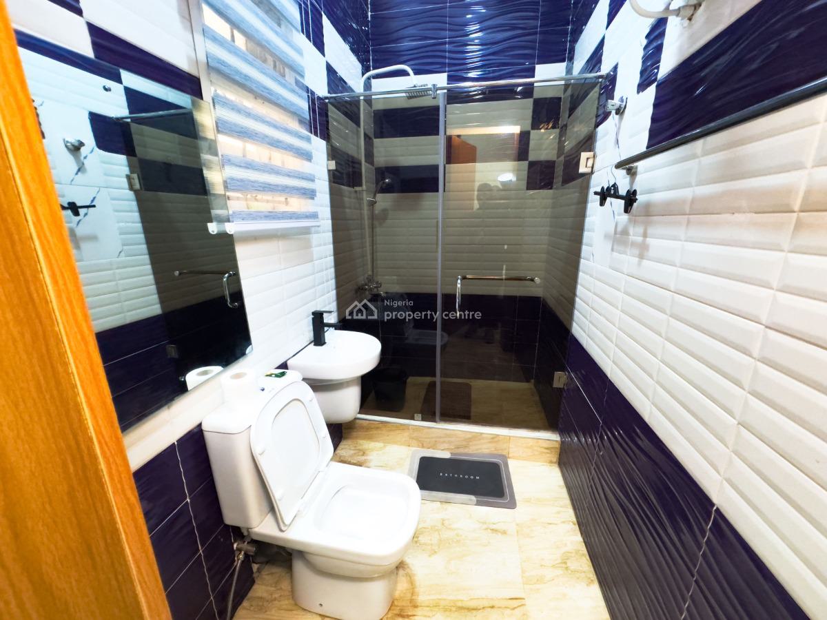 3 Bedroom Flat, Gra Phase 2, Magodo, Lagos, Flat / Apartment Short Let