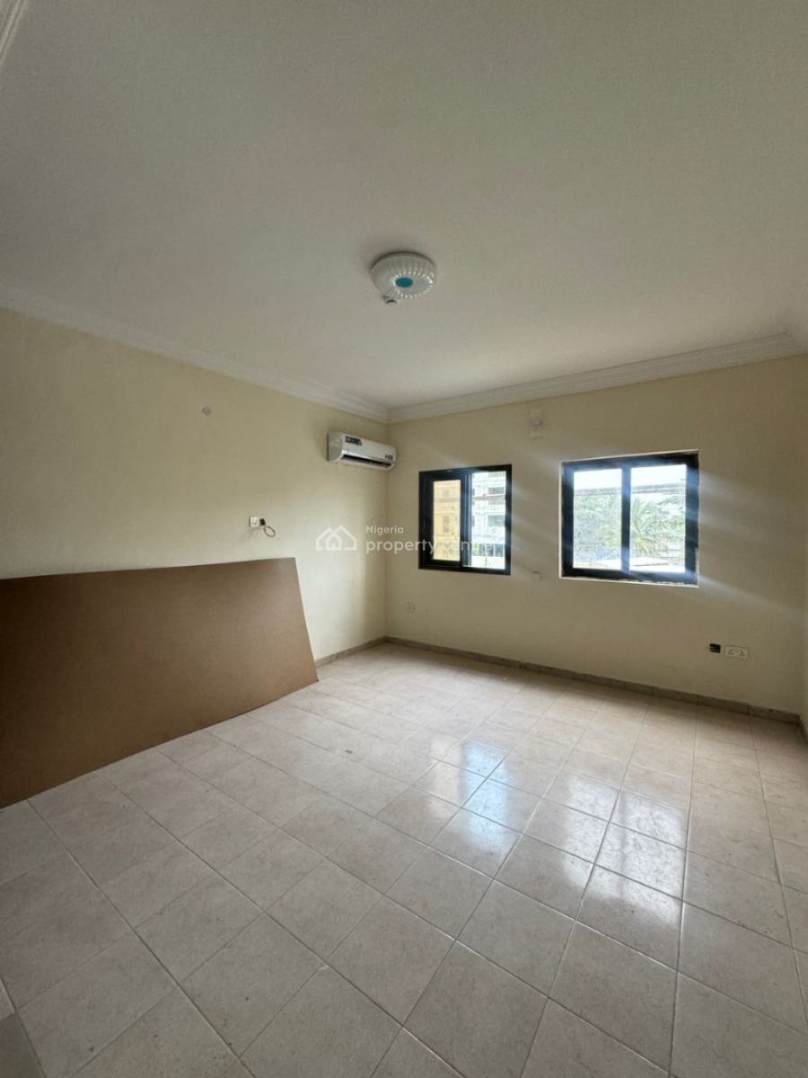 3-bedroom Apartment with Bq, Lekki Phase 1, Lekki, Lagos, Flat / Apartment for Rent