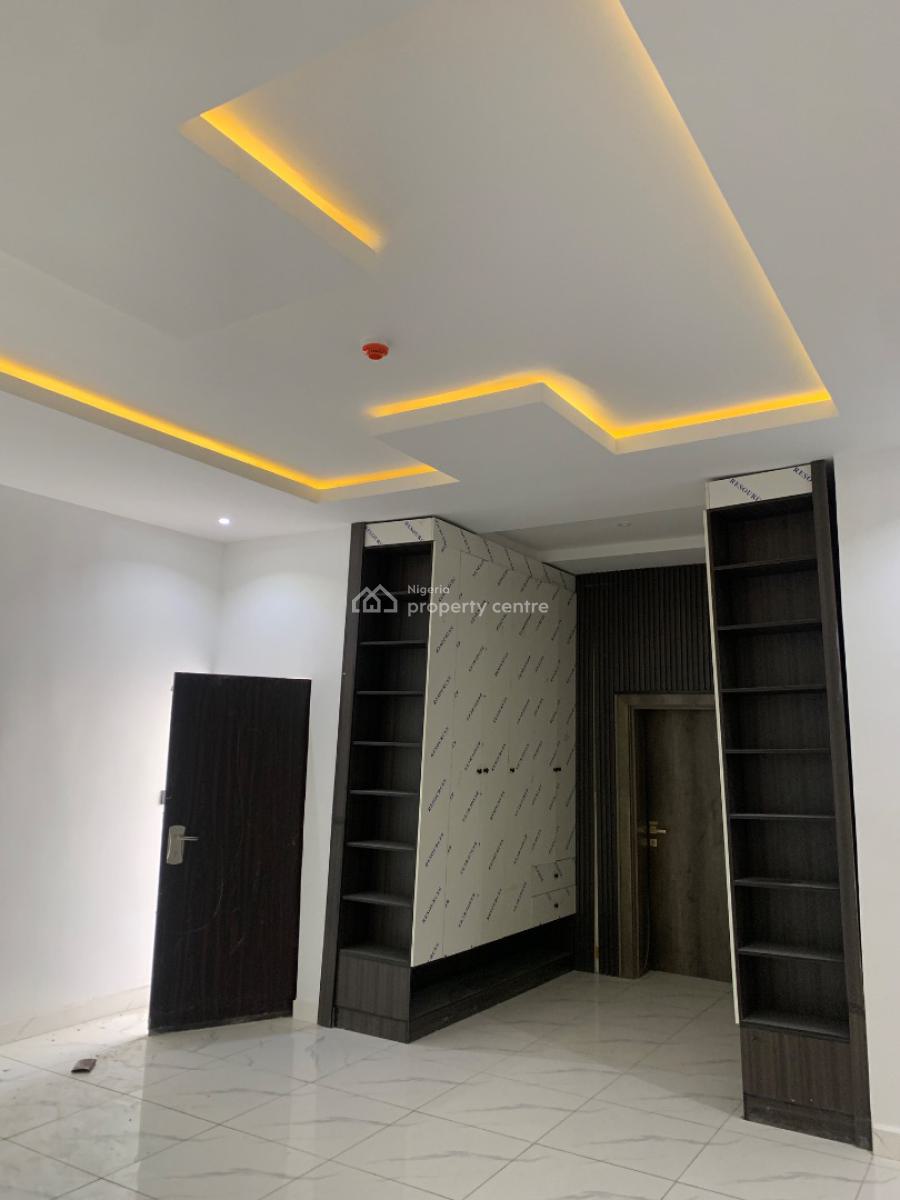 8 Bedroom with 2 Room Bq, Katampe Extension, Katampe, Abuja, Detached Duplex for Sale