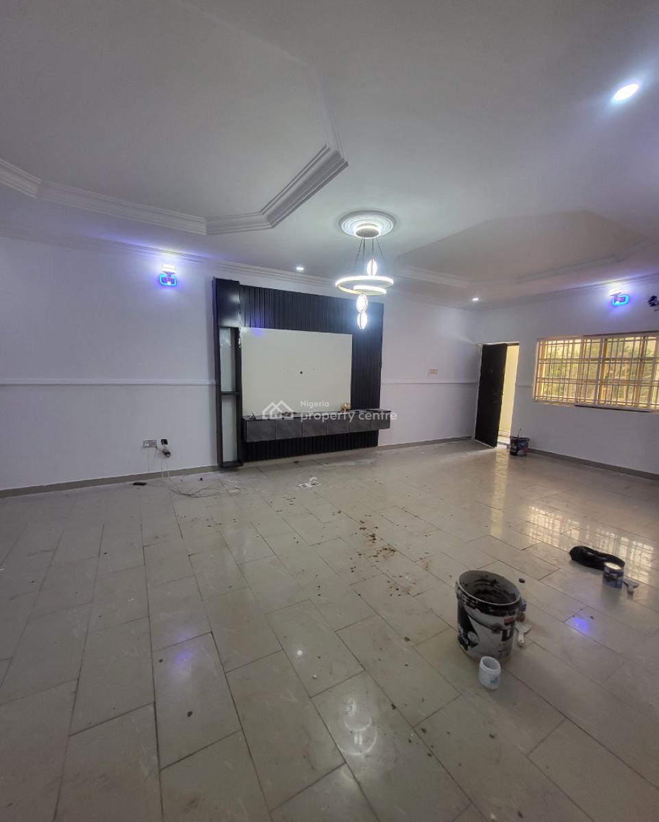 Luxurious Massive 2 Bedroom Flat, By American International School, Durumi, Abuja, Flat / Apartment for Rent