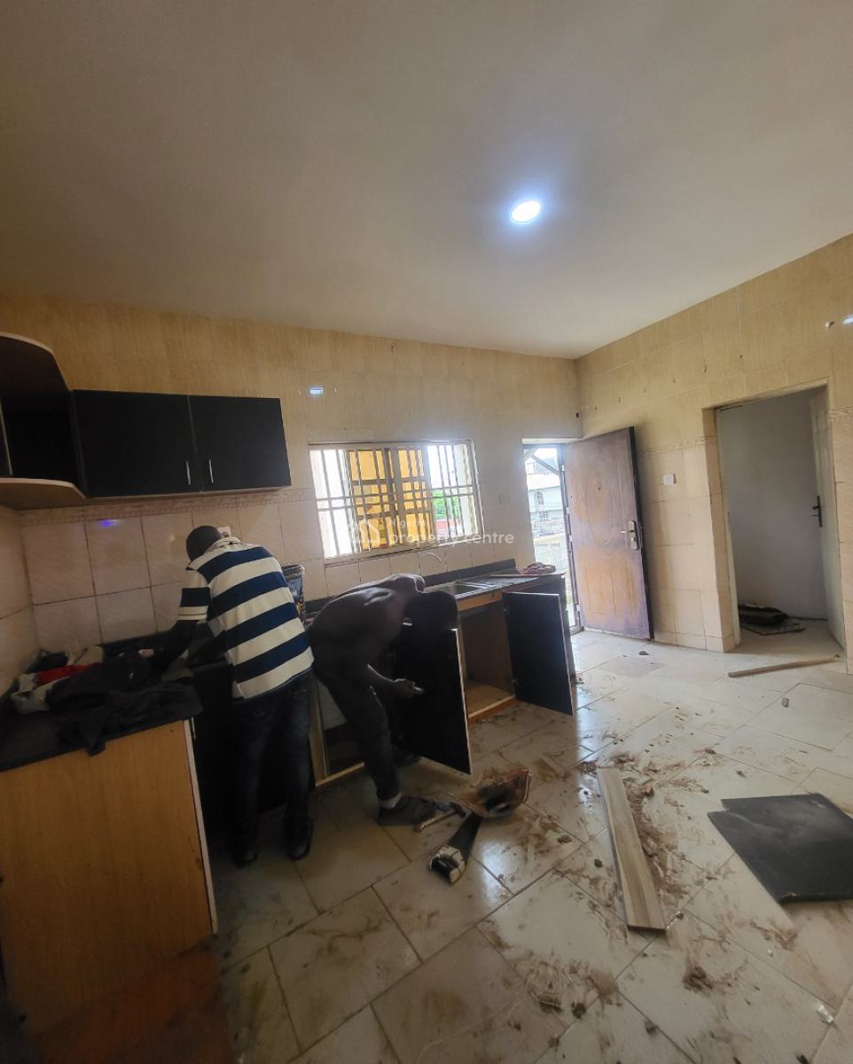 Luxurious Massive 2 Bedroom Flat, By American International School, Durumi, Abuja, Flat / Apartment for Rent
