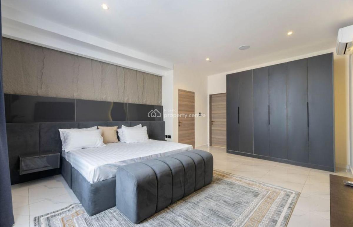 Cozy & Cute 2 Bedroom Apartment with a Suspended Pool, Lekki Phase 1, Lekki, Lagos, Flat / Apartment Short Let