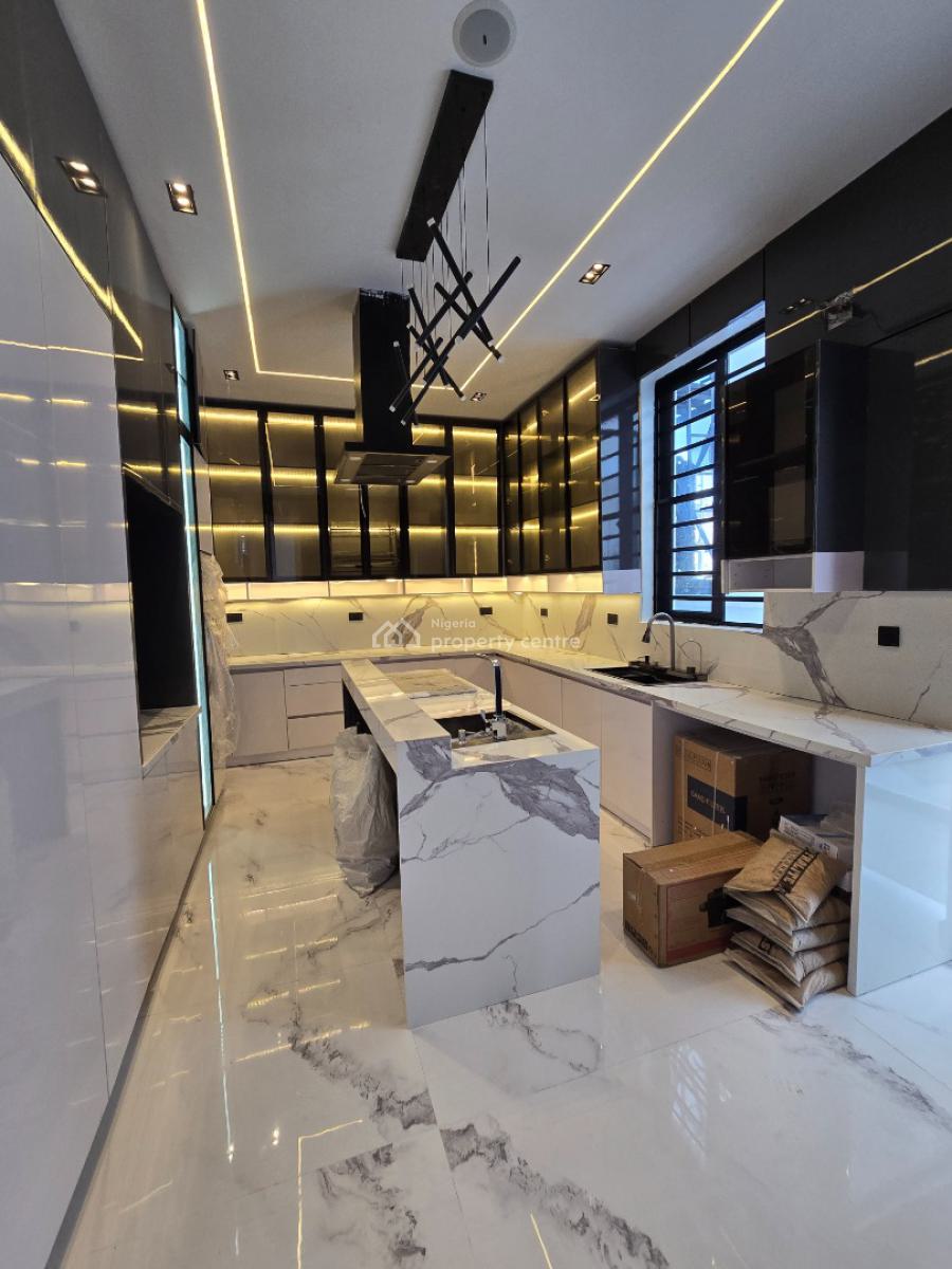 Superbly Finished 5 Bedroom House, Lekki Phase 1, Lekki, Lagos, Detached Duplex for Sale