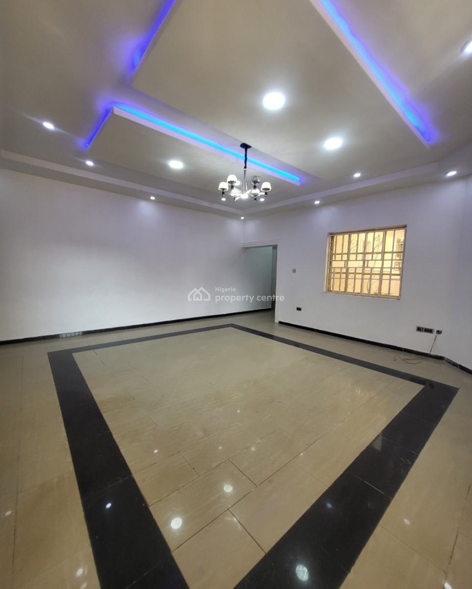 Luxurious Massive 3 Bedroom Bungalow, Near American International School, Durumi, Abuja, Semi-detached Bungalow for Rent
