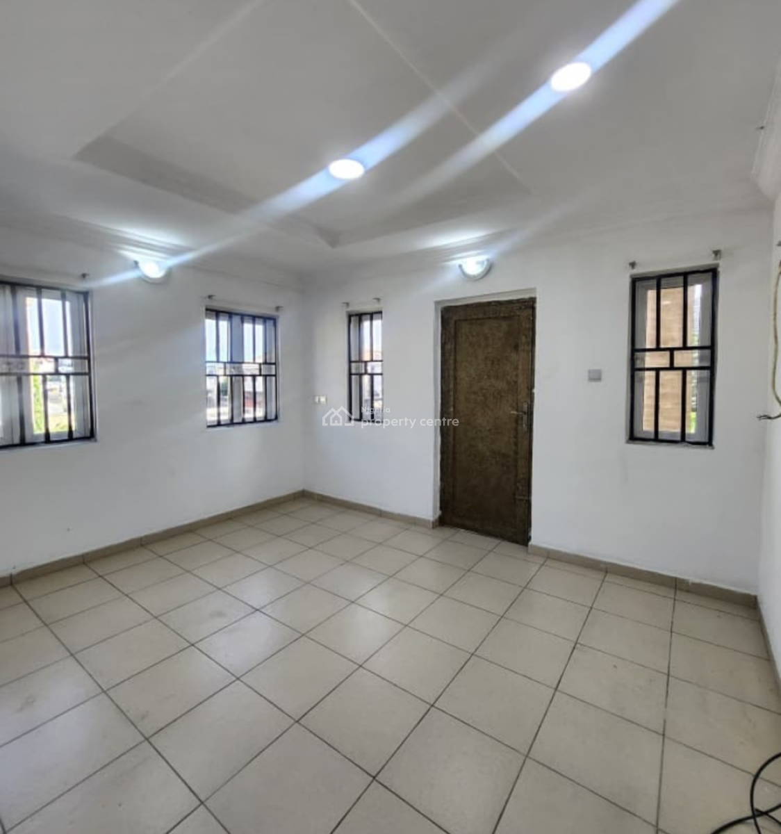 Spacious 4 Bedroom Detached Duplex, Lekki Phase 1, Lekki, Lagos, Commercial Property for Rent