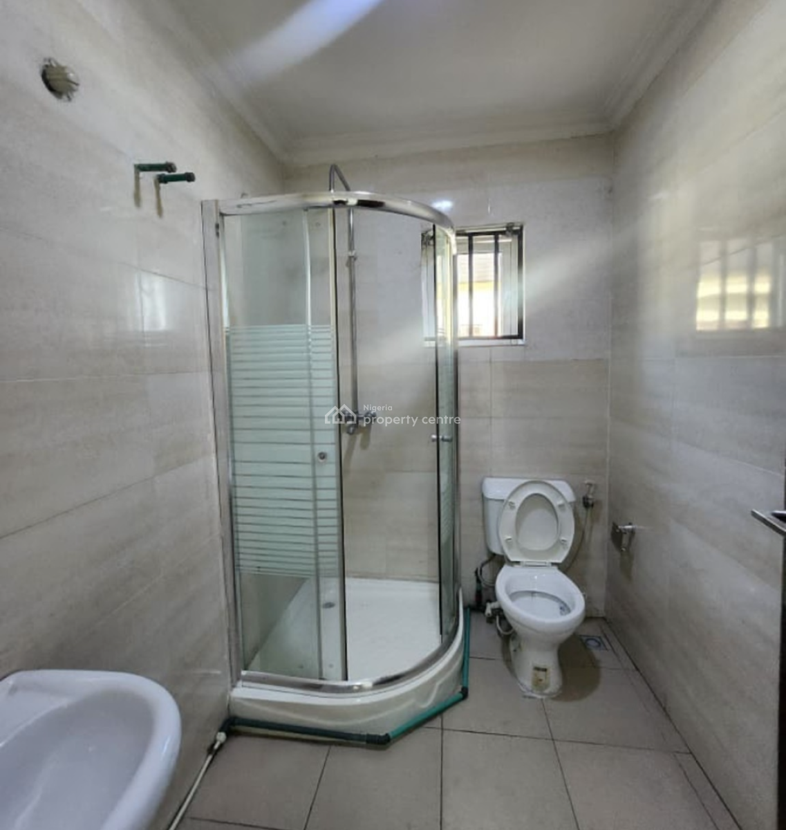 Spacious 4 Bedroom Detached Duplex, Lekki Phase 1, Lekki, Lagos, Commercial Property for Rent
