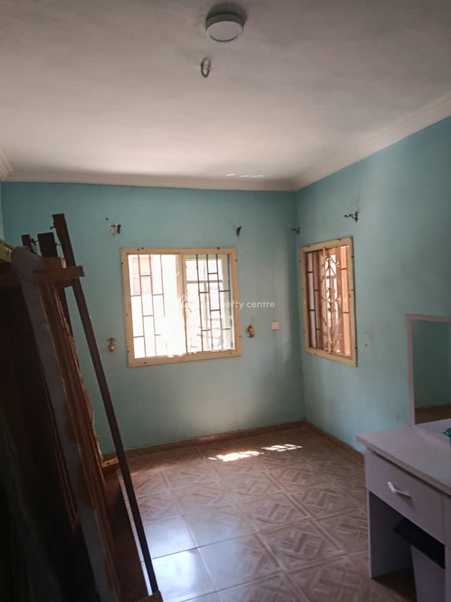3 Bedroom Flat with Modern Facilities, Abanla, Ologuneru, Ibadan, Oyo, Flat / Apartment for Rent