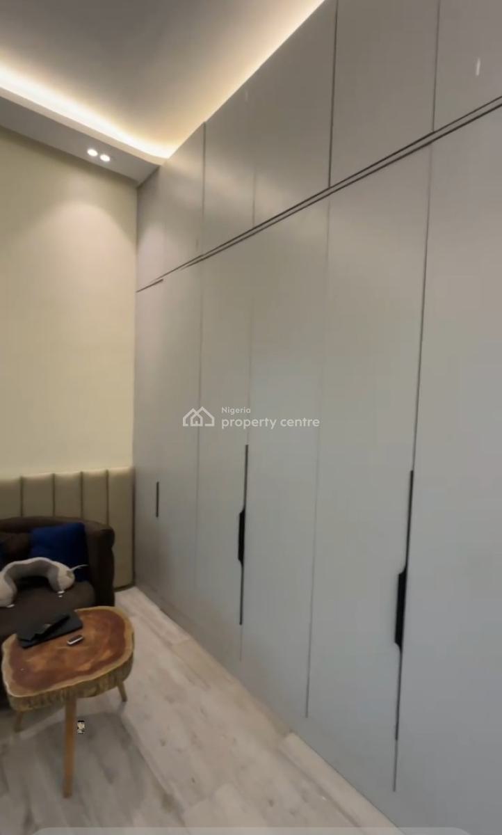 Luxury 3 Bedroom Fully Serviced Flat with Bq, Off Bourdillon Road, Old Ikoyi, Ikoyi, Lagos, Flat / Apartment for Sale