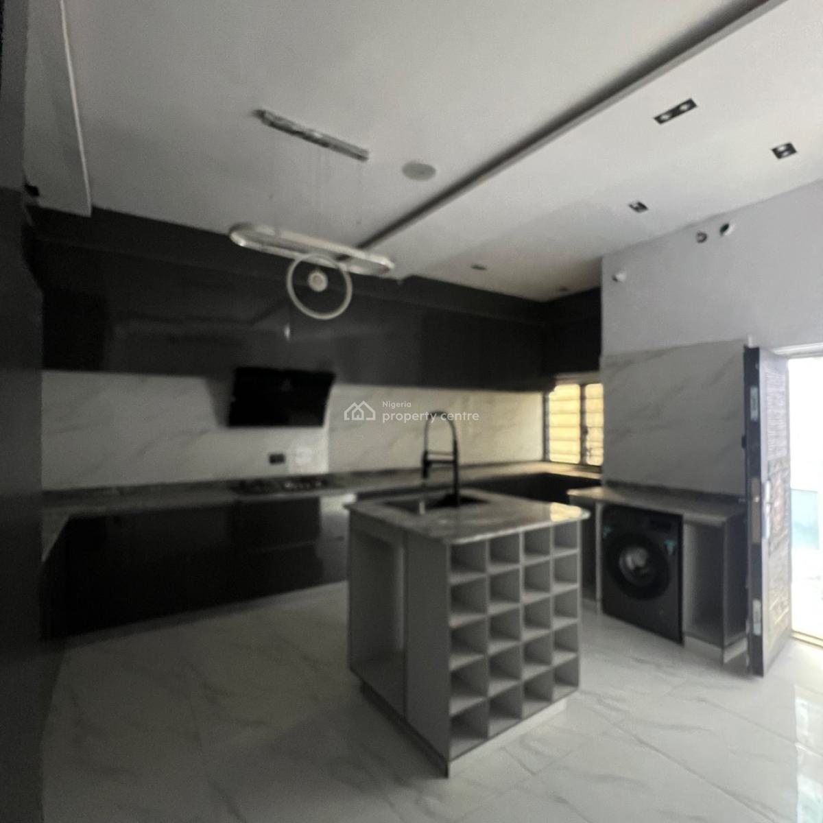5 Bedroom & Bq, Ikota, Lekki, Lagos, Detached Duplex for Sale