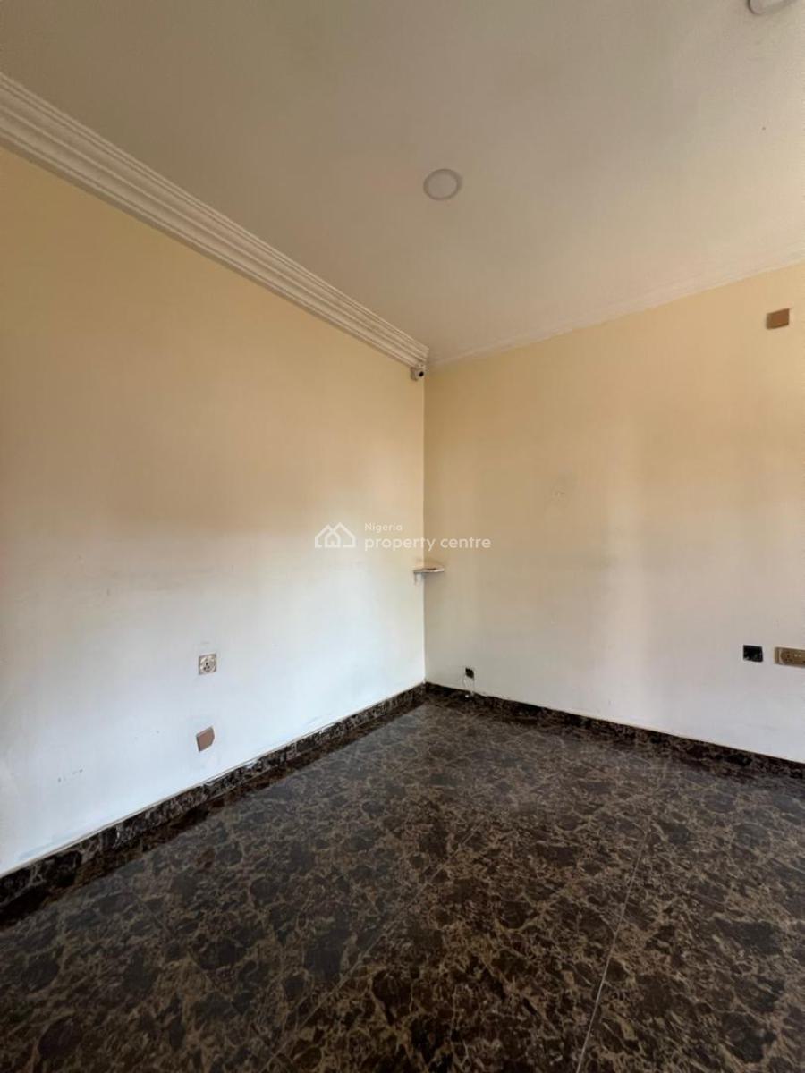 Modern & Well Maintained 4 Bedroom Semi Detached Duplex + Bq, Off Obafemi Awolowo Way, Jabi, Abuja, Office Space for Sale