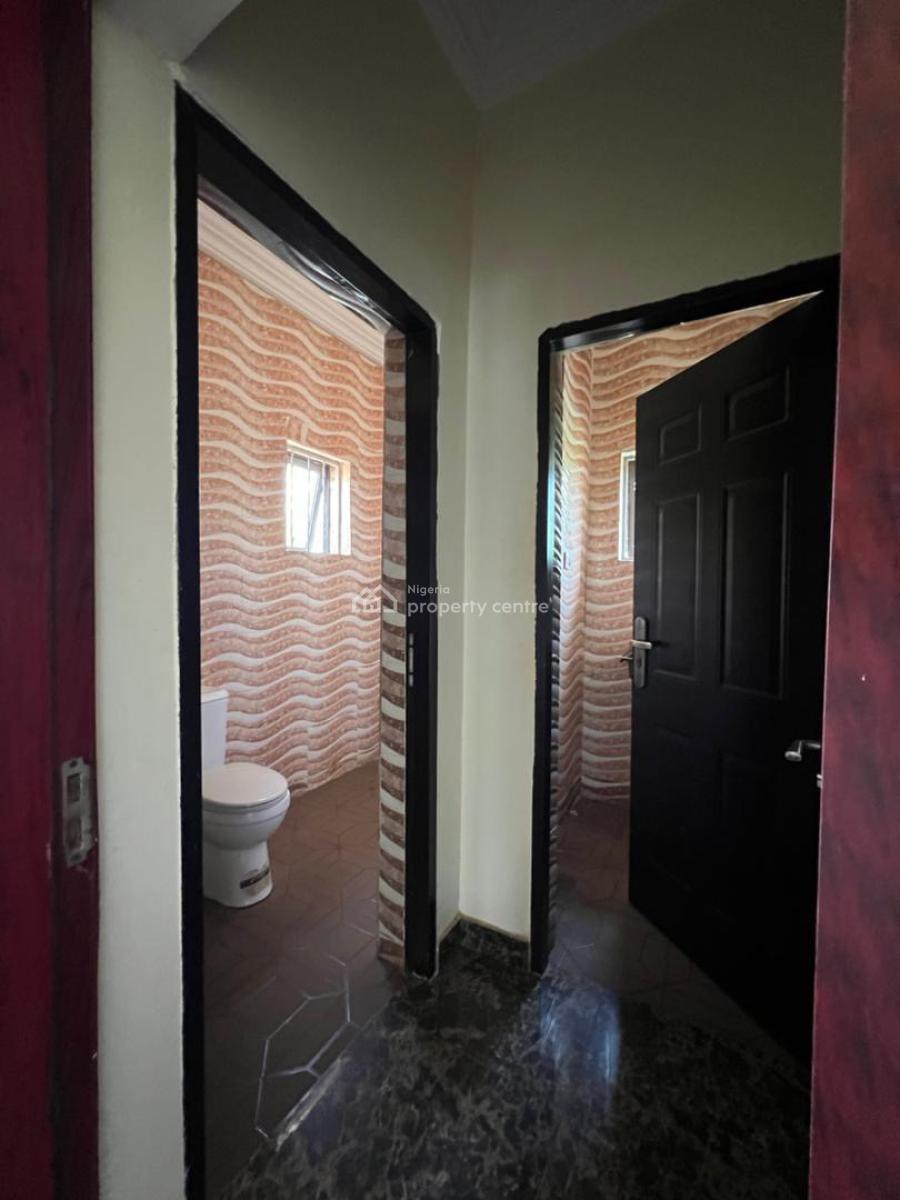 Modern & Well Maintained 4 Bedroom Semi Detached Duplex + Bq, Off Obafemi Awolowo Way, Jabi, Abuja, Office Space for Sale
