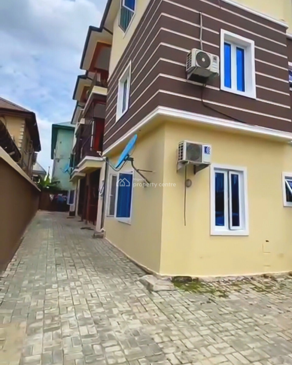 Standard 6 Units of 2 Bedroom Apartment, Woji, Port Harcourt, Rivers, Block of Flats for Sale