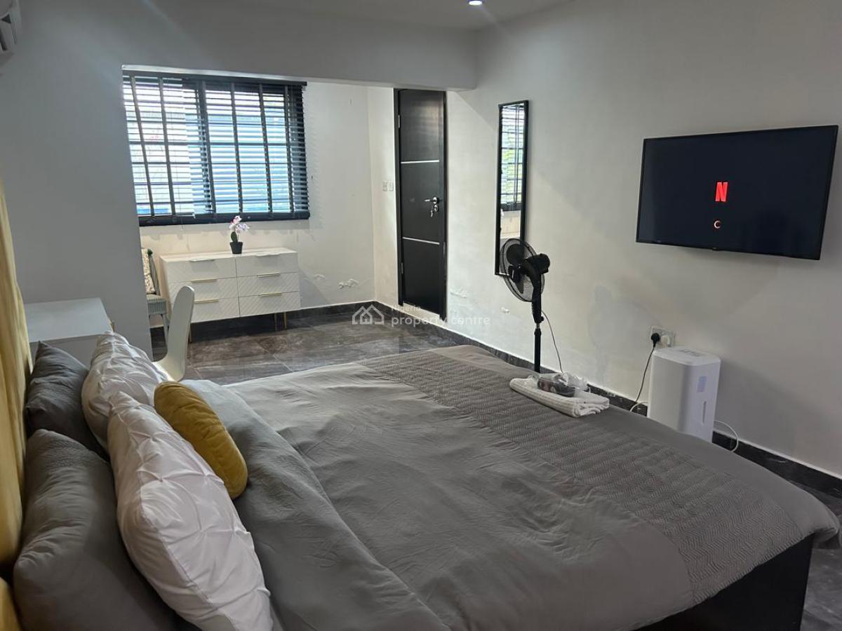 Cozy 2 Bedroom Apartment, Agoro Odiyan Street, Off Adeola Odeku, Victoria Island (vi), Lagos, Flat / Apartment Short Let