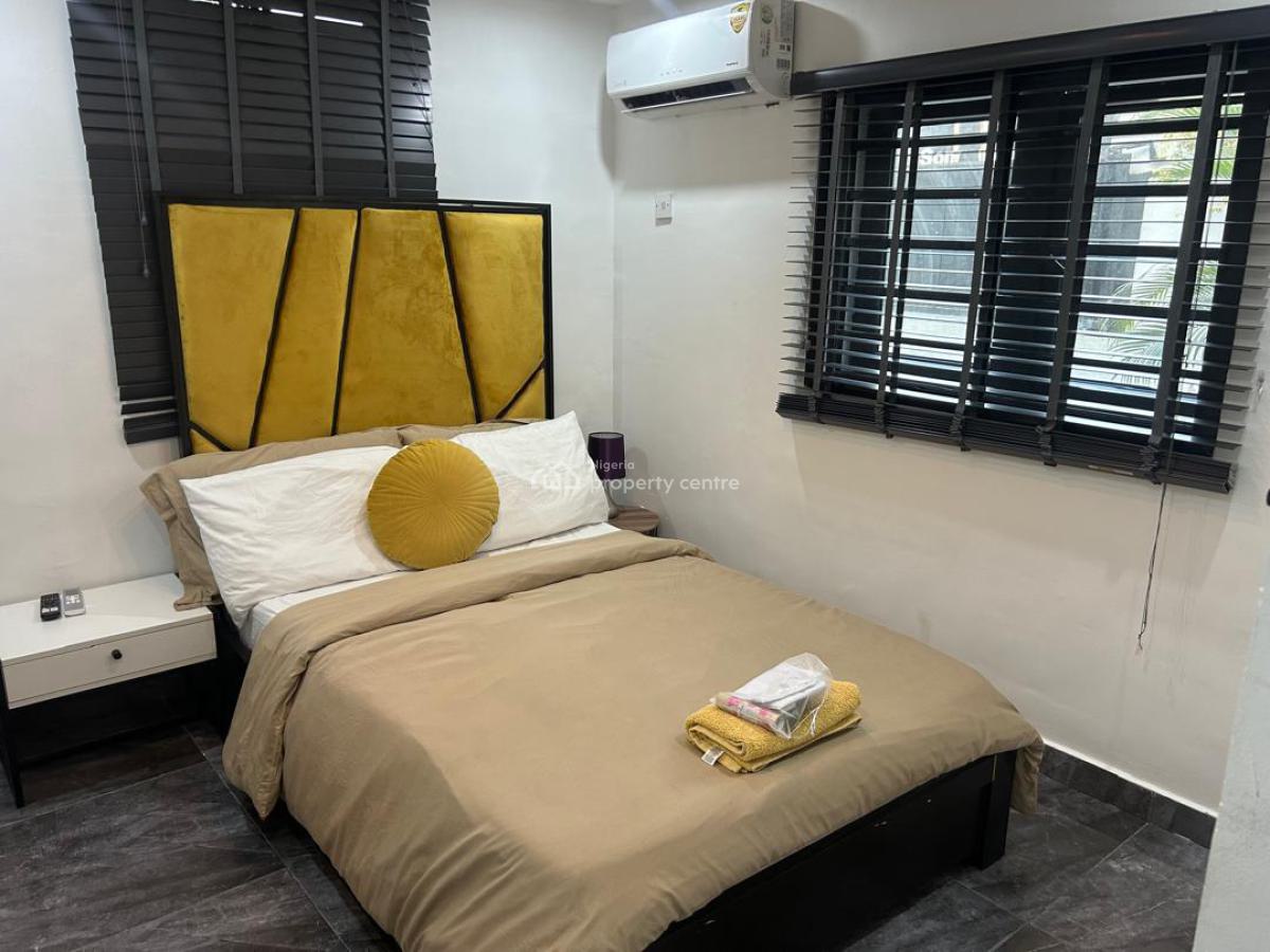 Cozy 2 Bedroom Apartment, Agoro Odiyan Street, Off Adeola Odeku, Victoria Island (vi), Lagos, Flat / Apartment Short Let