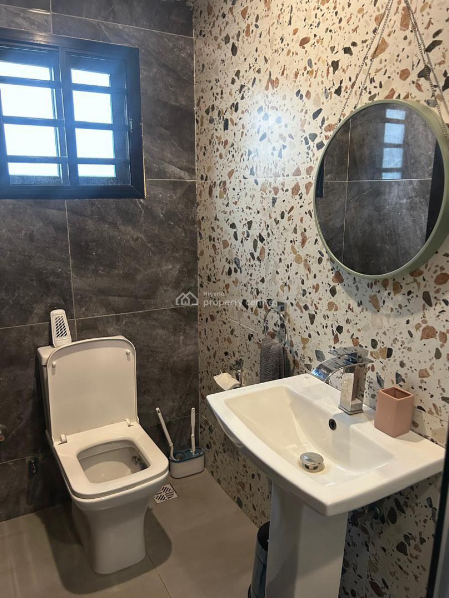 Cozy 2 Bedroom Apartment, Agoro Odiyan Street, Off Adeola Odeku, Victoria Island (vi), Lagos, Flat / Apartment Short Let