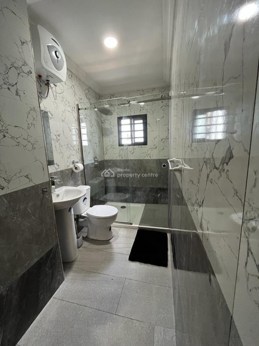 Cozy 3 Bedroom Apartment, Agoro Odiyan Street, Off Adeola Odeku, Victoria Island (vi), Lagos, Flat / Apartment Short Let