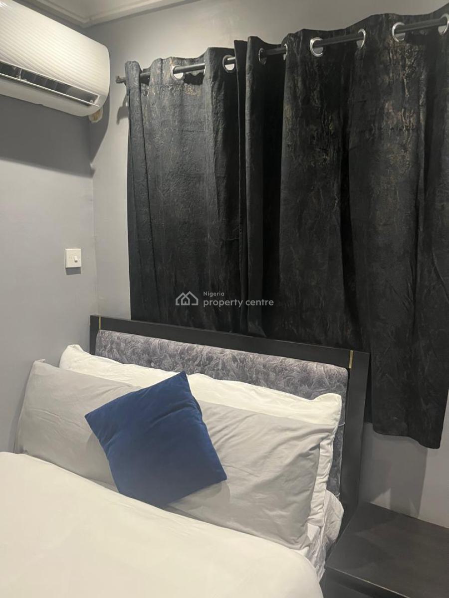 Cozy 3 Bedroom Apartment, Agoro Odiyan Street, Off Adeola Odeku, Victoria Island (vi), Lagos, Flat / Apartment Short Let