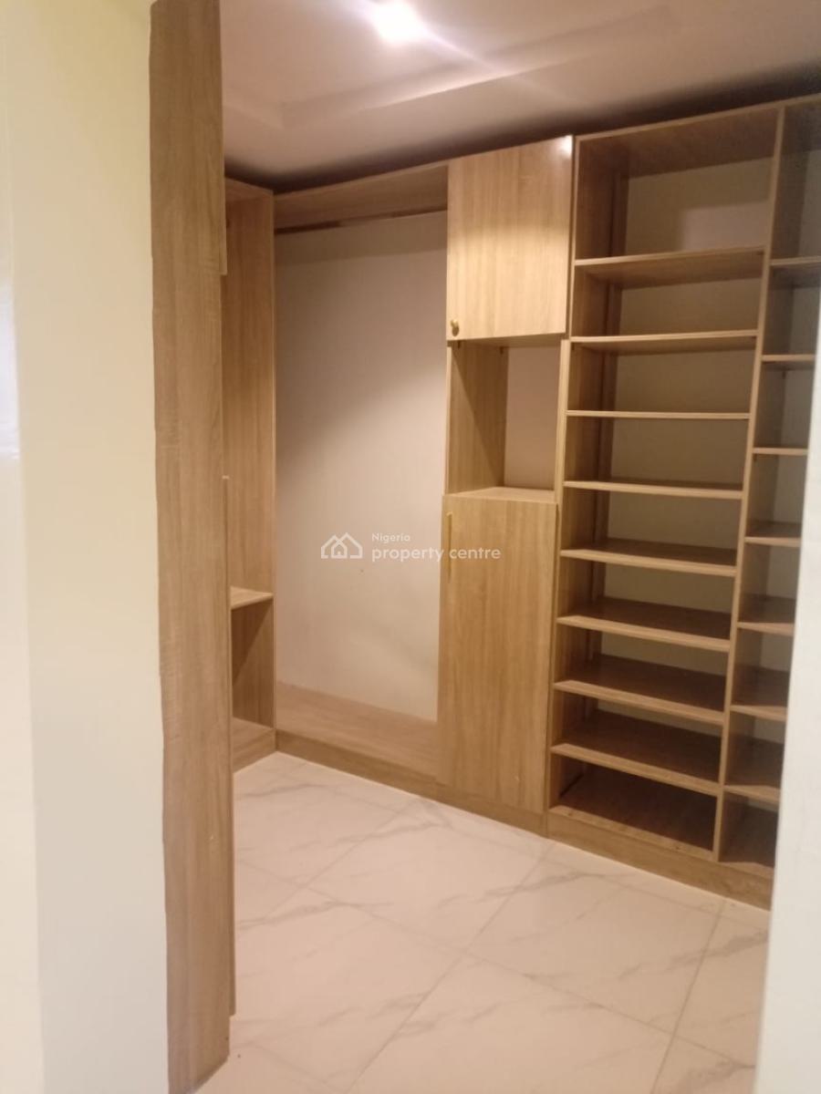 Fully Furnished Luxurious Duplex + a Bq in an Estate, Orchid, Lekki, Lagos, Terraced Duplex for Sale