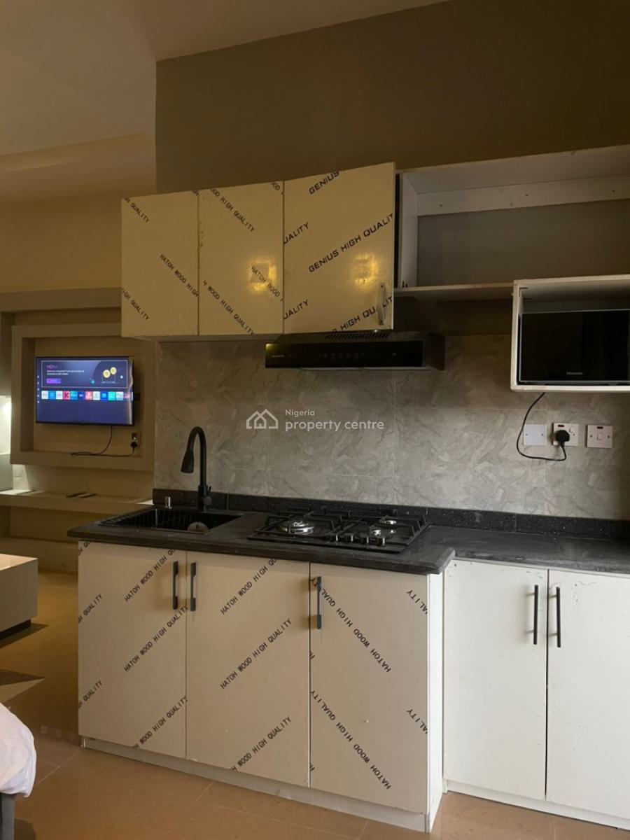 Open Plan Studio Apartment, Adeyemo Akapo, Omole Phase 1, Ikeja, Lagos, Flat / Apartment Short Let