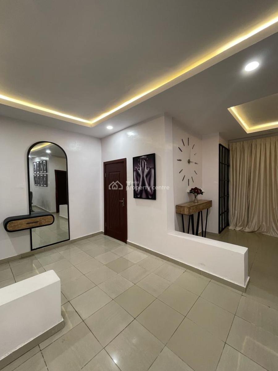 Cozy 3 Bedroom Apartment, Lasode Crescent, Victoria Island (vi), Lagos, Flat / Apartment Short Let