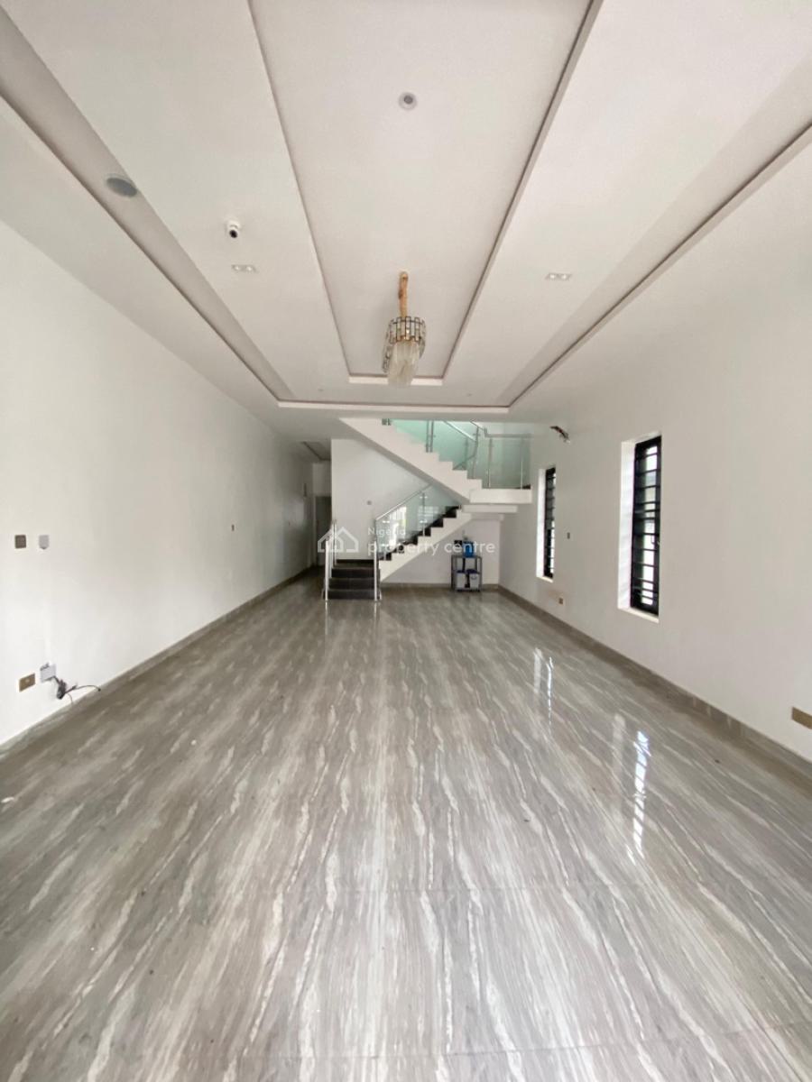 5 Bedroom Semi Detached Duplex with Bq, Ologolo, Lekki, Lagos, Semi-detached Duplex for Sale