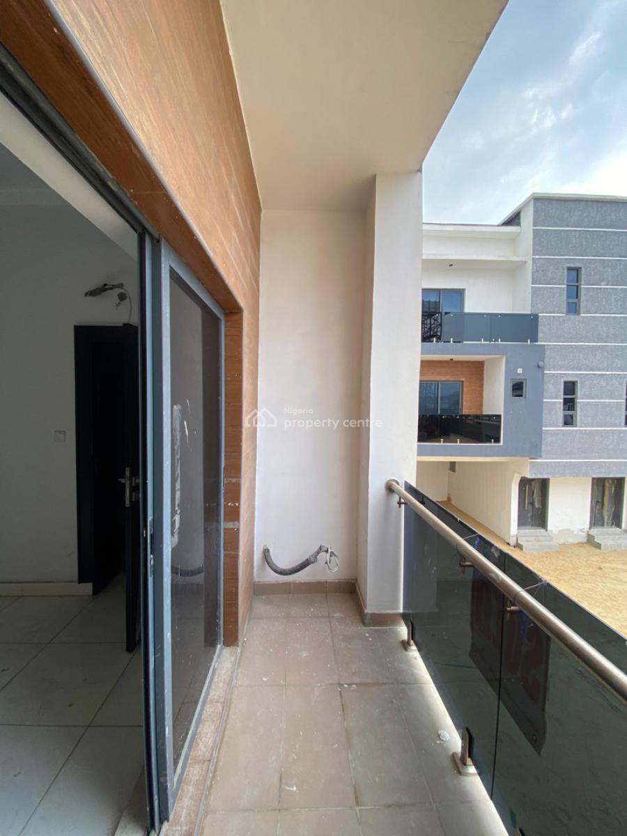 2 Bedroom Flat Apartment, Ologolo, Lekki, Lagos, Flat / Apartment for Sale