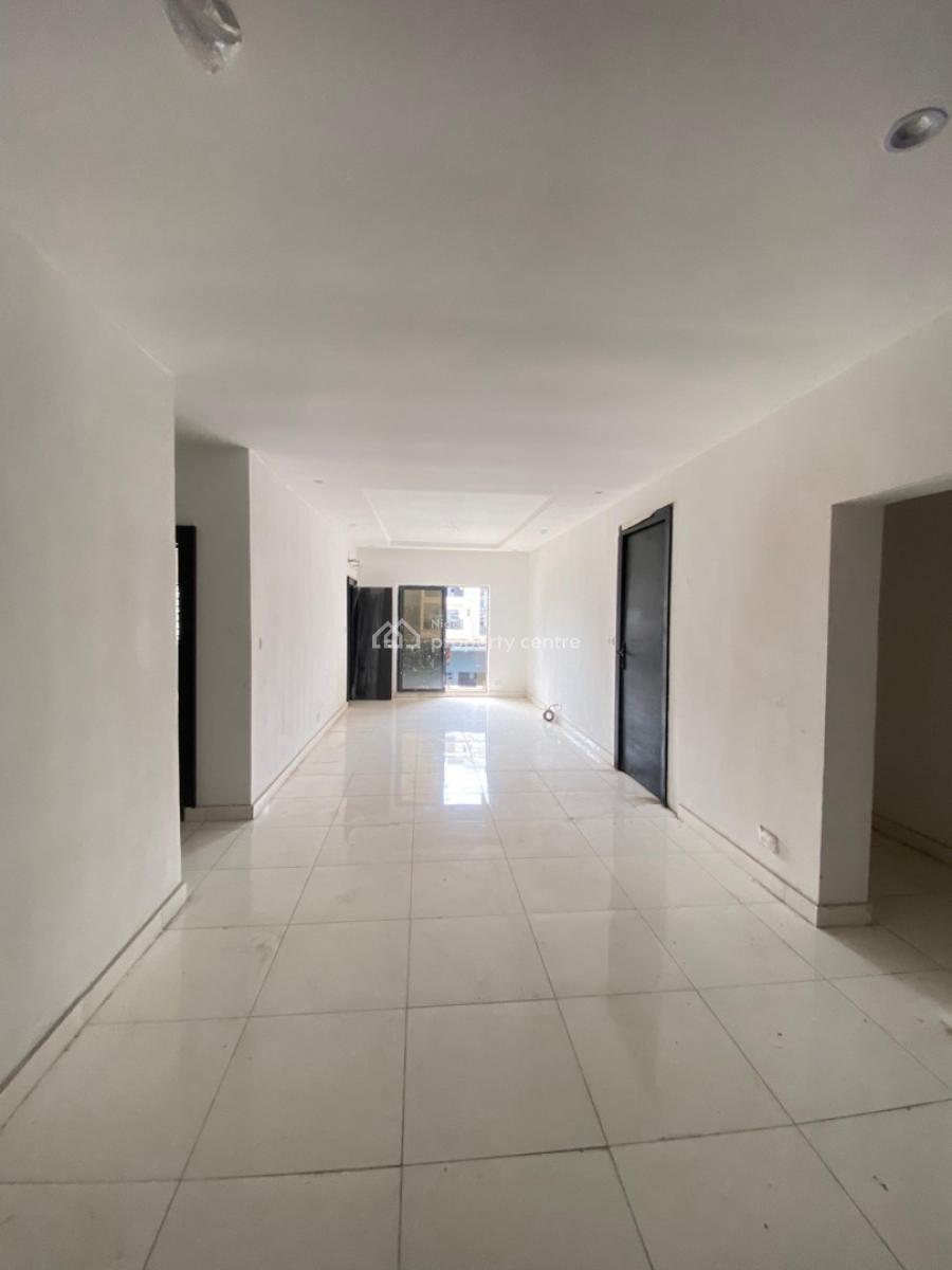 2 Bedroom Flat Apartment, Ologolo, Lekki, Lagos, Flat / Apartment for Sale
